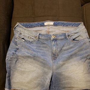Torrid Bermuda shorts
